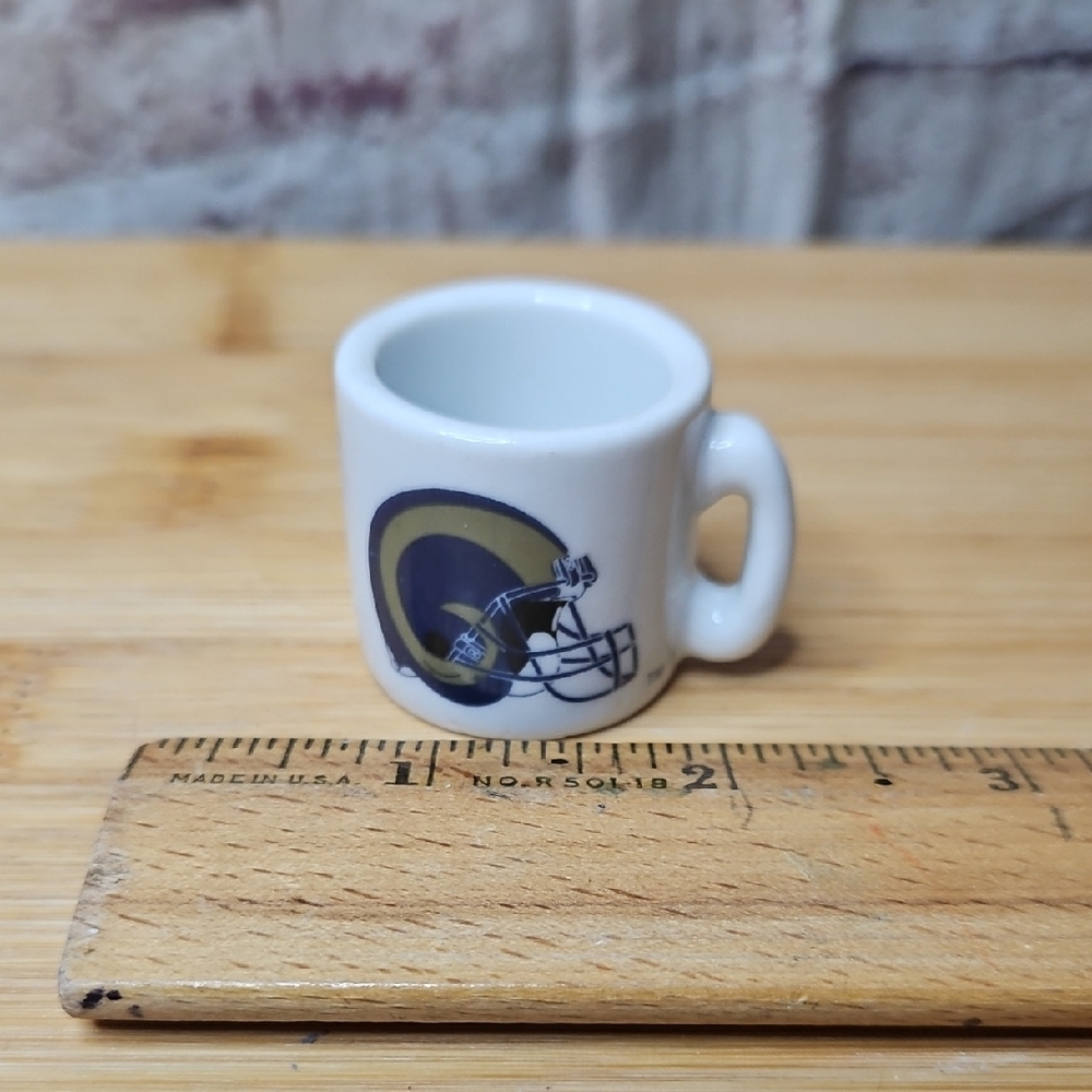 Vintage St Louis Rams Miniature 1.25” Collectible NFL Mini Coffee‎ Mug